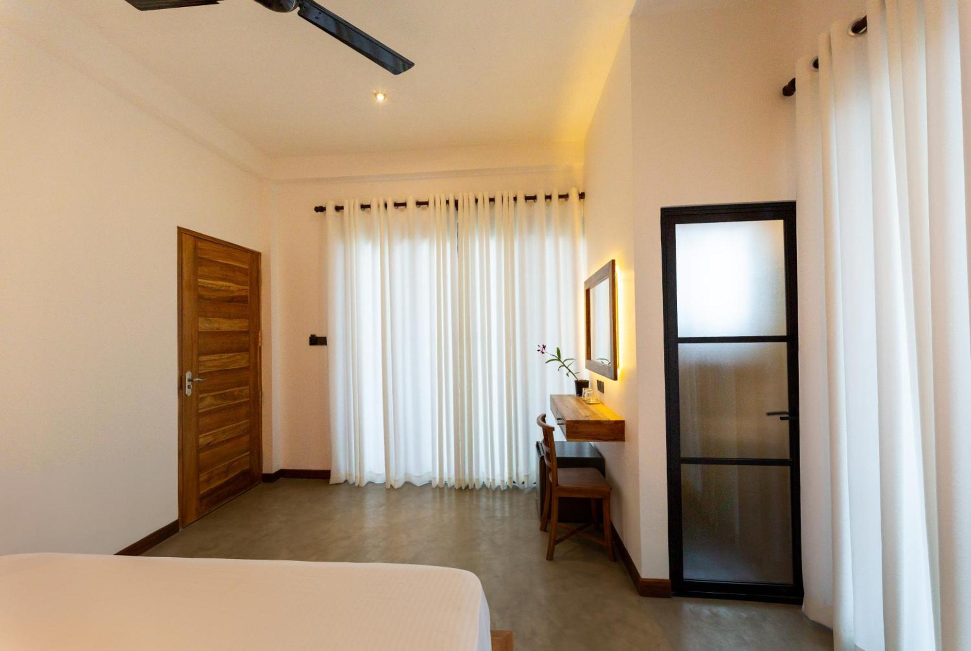 El Destino Hiriketiya Hotel Dikwella Bagian luar foto