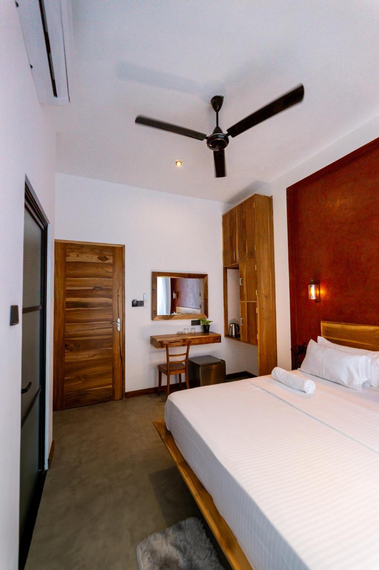 El Destino Hiriketiya Hotel Dikwella Bagian luar foto
